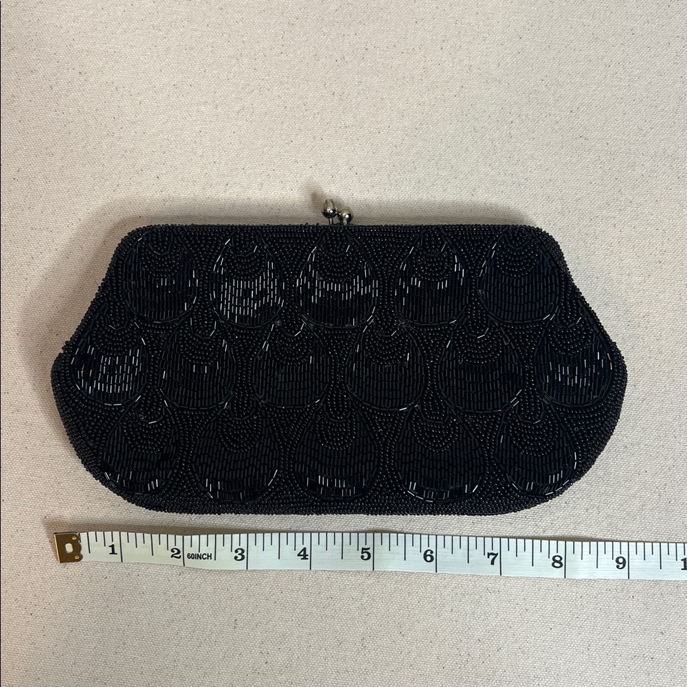 Vintage Black Beaded Evening Clutch Made in Japan – Stunning Hand-Beaded Design - Picture 3 of 10